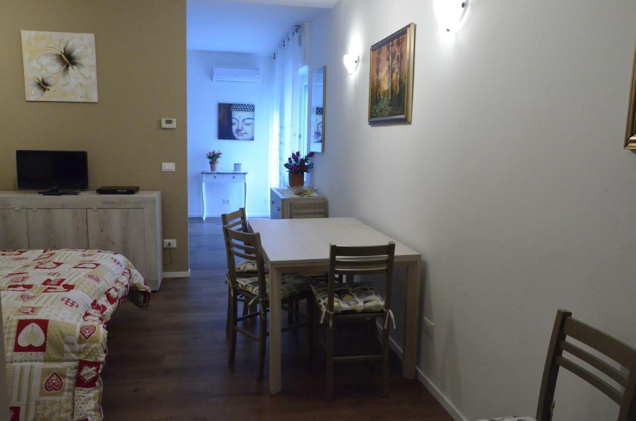 Residenza Ofelia Apartment Vicenza Bagian luar foto
