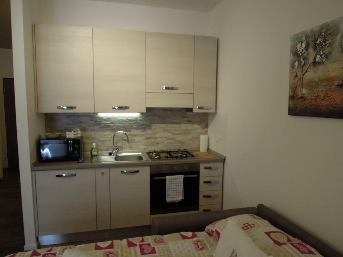 Residenza Ofelia Apartment Vicenza Bagian luar foto