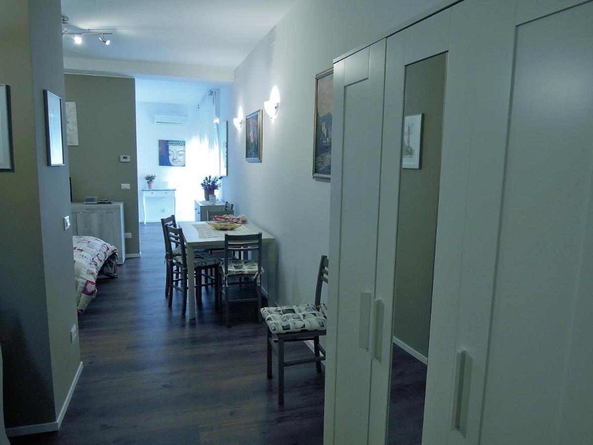 Residenza Ofelia Apartment Vicenza Bagian luar foto